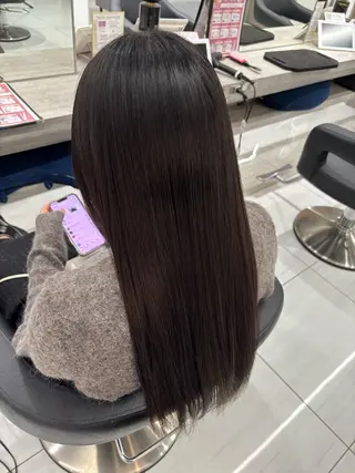 ロング EARTH艶髪 ストレートharuのヘアスタイル