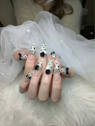 ネイル Queen Nail 　クイーンネイルのネイルデザイン