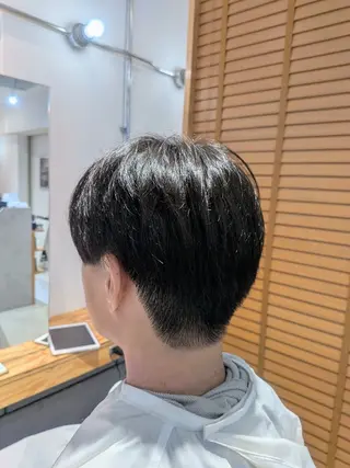 メンズ R…homme所属・Riche hair R…hommeのヘアスタイル