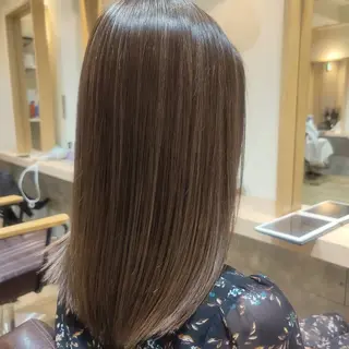 ミディアム 京久野 美咲⭐️のヘアスタイル