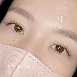 マツエク・マツパ 1ヶ月後も半分残る 高持続LEDエクステのマツエク・マツパデザイン