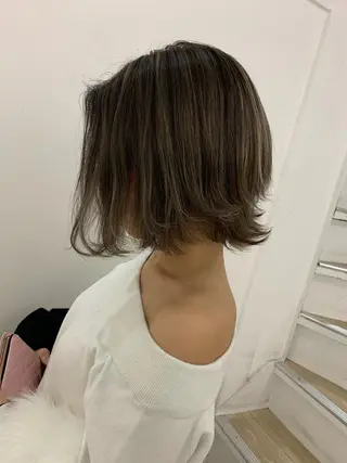 ショート カラー 西村あきや トレンド韓国ヘアのヘアスタイル