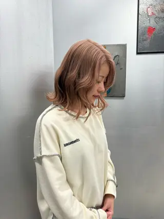 ショート カラー ヘアアレンジ エフェクトブリーチ 神戸 三宮 麟太郎のヘアスタイル