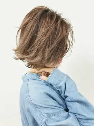 ミディアム カラー パーマ due hair 京都駅前店 MILBON オージュア認定サロン【デューヘアー】所属・ハイトーンブリーチ 土坂 由志【京都】のヘアスタイル