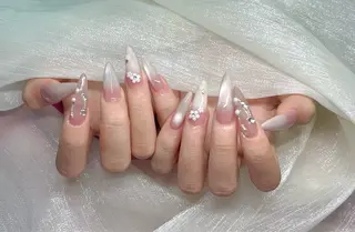 セミロング 一其 サロンのネイルデザイン