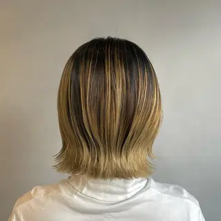 ミディアム カラー 🪐SOURCE 塚口　シマブクロ🪐のヘアスタイル