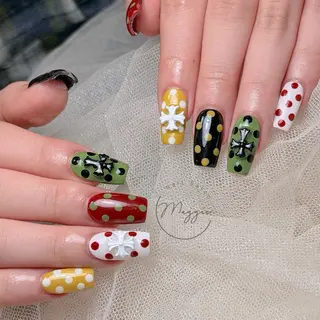 ネイル Maggie Nail🦩のネイルデザイン