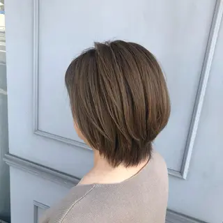 ショート 若泉 真梨のヘアスタイル
