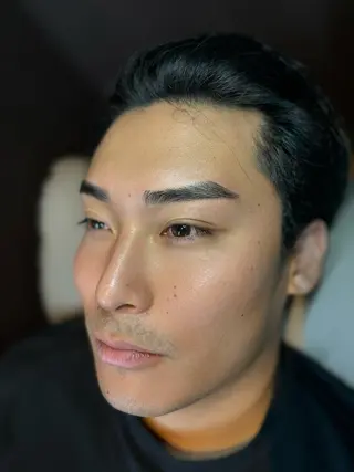 メンズ アイブロウ メンズ専門眉毛サロン Re:gidの眉毛・アイブロウイメージ