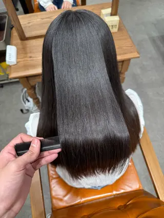 ロング 髪質改善縮毛✨ 泉谷彪芽のヘアスタイル