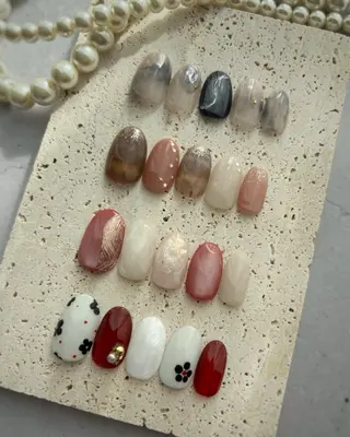 ネイル ころろんネイル nazuのネイルデザイン