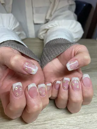 ネイル スマイル アンド所属・小嶌 恵のネイルデザイン