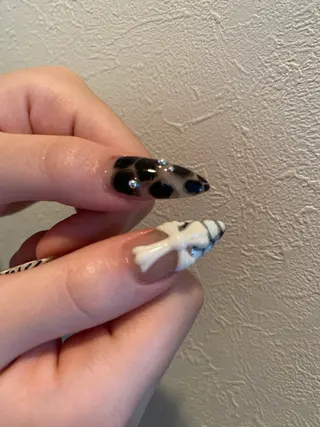 ネイル femme💫 CARINAのネイルデザイン