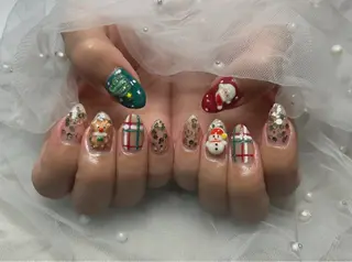 ネイル Nherb所属・佐藤 友里絵のネイルデザイン