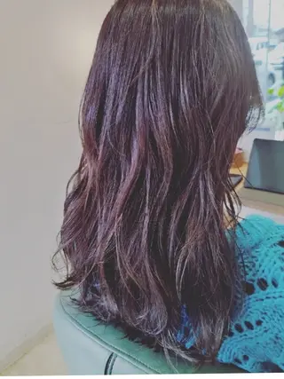 ロング カラー neuk（ヌーク）所属・牧平 亜侑子のエステ・リラクイメージ