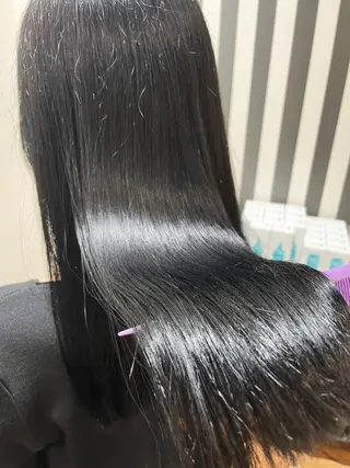 ロング ARISA🦋推し・ アニメカラー/派手髪のヘアスタイル