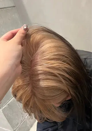 カラー こまつばらみお/レイ ヤー/ダブルカラーのヘアスタイル