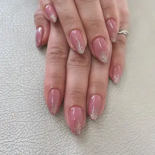 ネイル Regene ARAKIのネイルデザイン