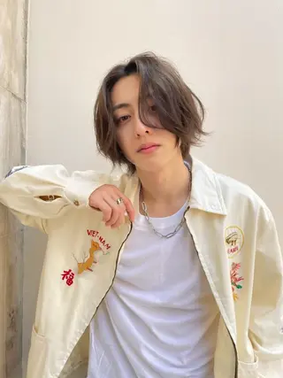 ミディアム パーマ メンズ GOTODAY SHAIRE SALON 原宿verno店所属・【センターパート】 大竹 龍之介のヘアスタイル