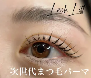 マツエク・マツパ KAINALU. eye beauty salon所属・KAINALU. アンドヘルシー専門のマツエク・マツパデザイン