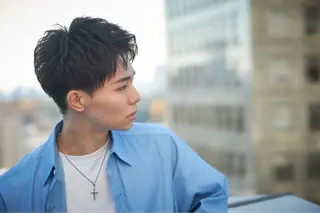 パーマ 経田 偉央のヘアスタイル