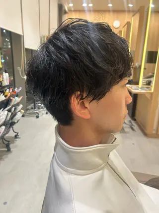 メンズ UNIXマークイズみなとみらい所属・上杉 茉広のヘアスタイル