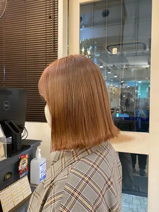 カラー moeka 表参道のヘアスタイル