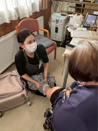 ONE所属・お年寄り向け美容ケア 🌸爪エステメイクのその他イメージ