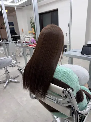 カラー STEEN所属・KOHARU STEENのヘアスタイル