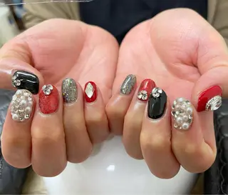 ネイル MaHaRo所属・S HARUKAのネイルデザイン