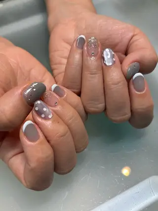 ネイル relaxation boutique LICO所属・タグチ カオリのネイルデザイン