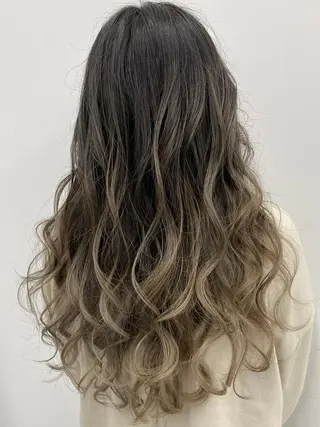 セミロング カラー 公式 Ease by amble luxeのヘアスタイル