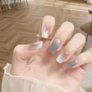 ネイル ATULA Nail 💅チップ長さだしのネイルデザイン