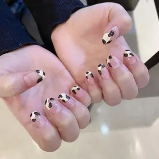 ネイル 【山岡】 ロイヤル•セラピストのネイルデザイン