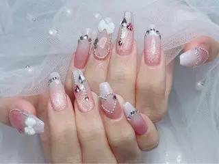 ネイル Zz nail salonのネイルデザイン