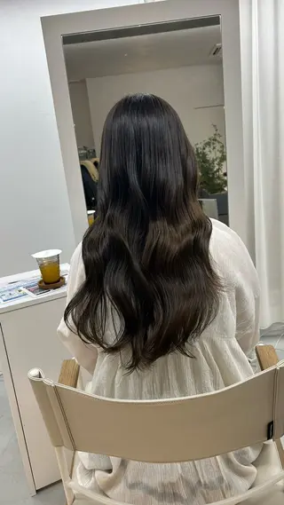 ロング カラー ハイトーン/艶髪/ 暗髪/韓国/sanaのヘアスタイル