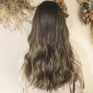 ロング カラー stream1st所属・ツヤカラー 🕊️sayakaのヘアスタイル
