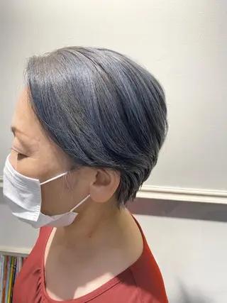 ショート カラー 川越 輝梨奈のヘアスタイル