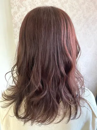 カラー ヒヨシ ルナのヘアスタイル