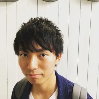 ショート メンズ 渡邊 暁史のヘアスタイル