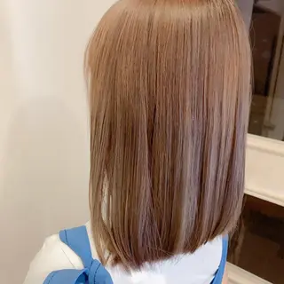 ミディアム カラー UMEDA FIGAROのヘアスタイル