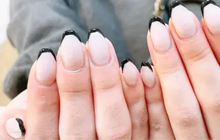 ネイル manis .のネイルデザイン
