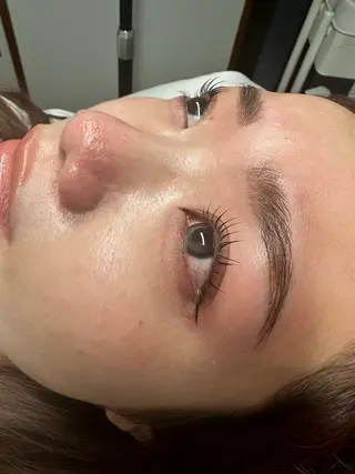 アイブロウ total beauty salon Raffoler所属・Raffoler りさのエステ・リラクイメージ