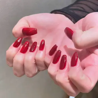 ネイル Nailsalon Repos.所属・Rika🌼 シンプル•マグネットのネイルデザイン