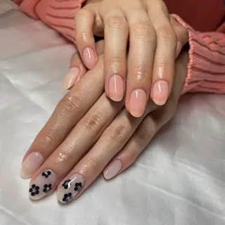 ネイル うにゃねいる🌷 Mayaのネイルデザイン