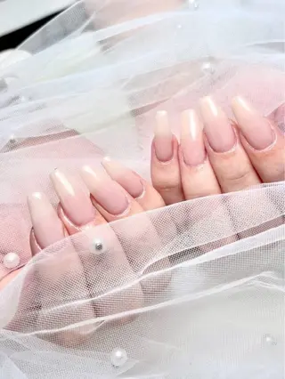 ネイル 井上 奈津のネイルデザイン