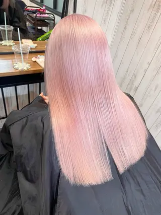 ロング ブリーチ特化🎖️ピ ンクカラー高橋さやかのヘアスタイル