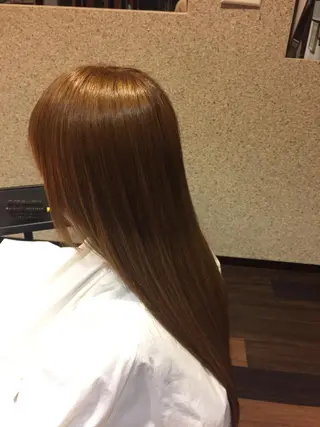 カラー 伊藤 優希のヘアスタイル