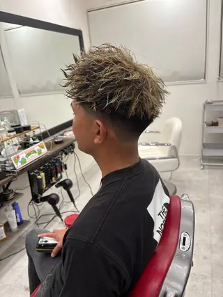 ショート パーマ メンズ CUCUMBER所属・本間 颯太のヘアスタイル