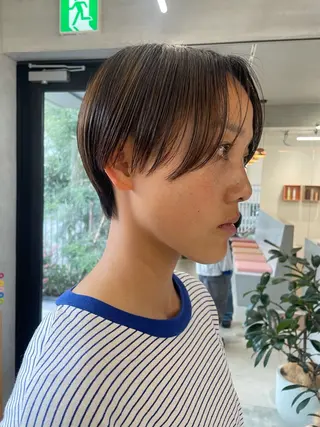 ショート 鶴井 美空のヘアスタイル